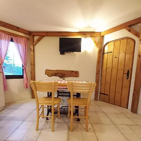 Konaci Gradina דירה