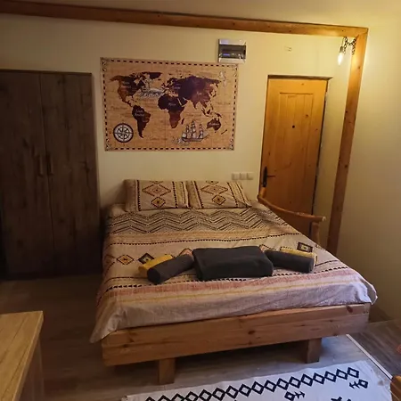 Konaci Gradina Bajina Basta